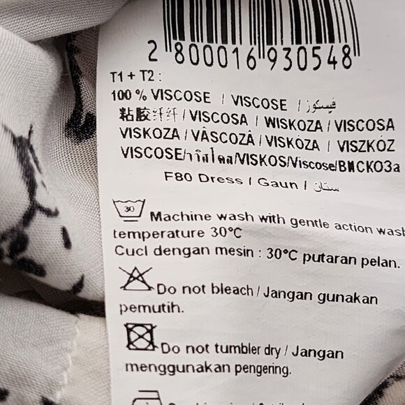 Camaieu Cats Print Button Up Romper - Picture 5 of 5